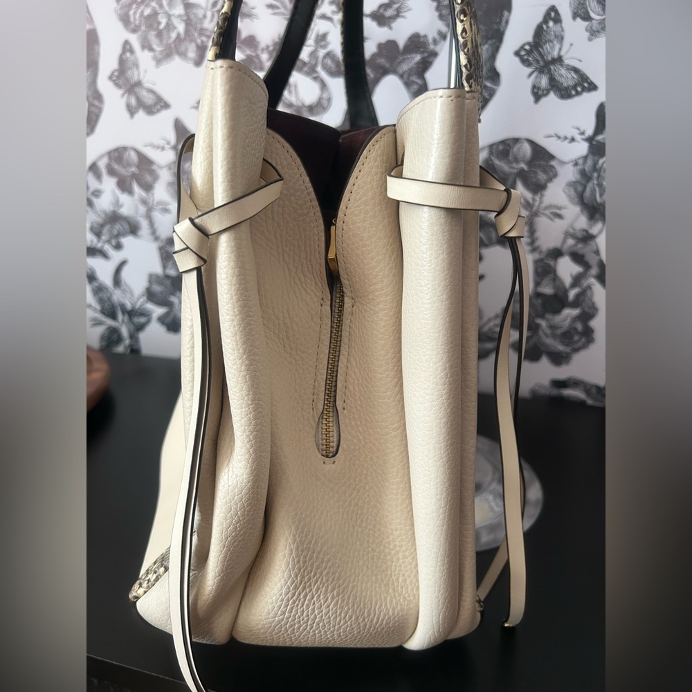 COACH HARMONY HOBO - Picture 4 of 14